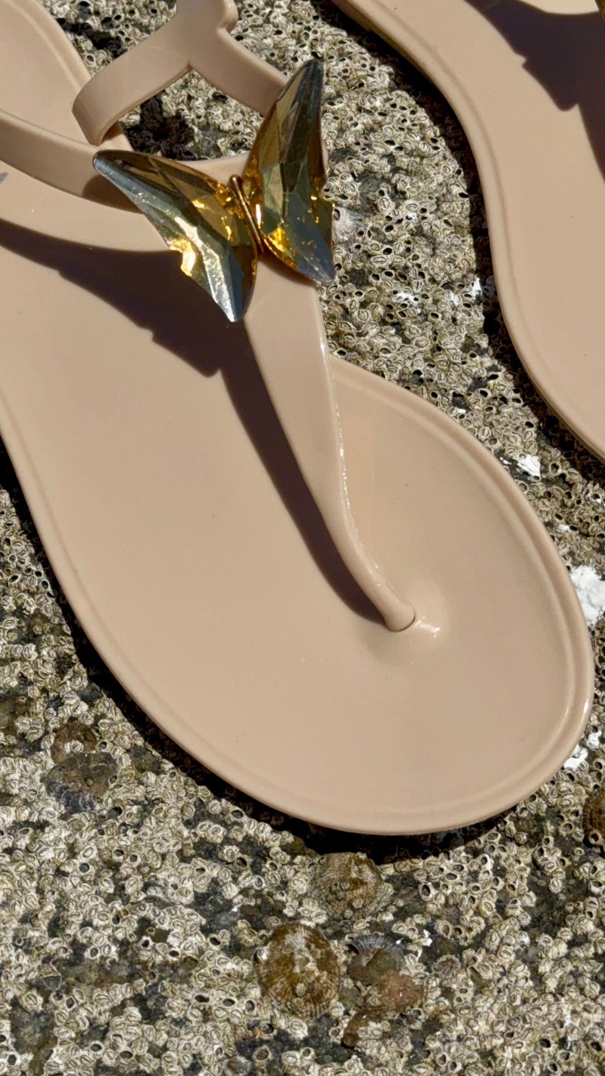 ALIANA Black Gel Beach Sandals